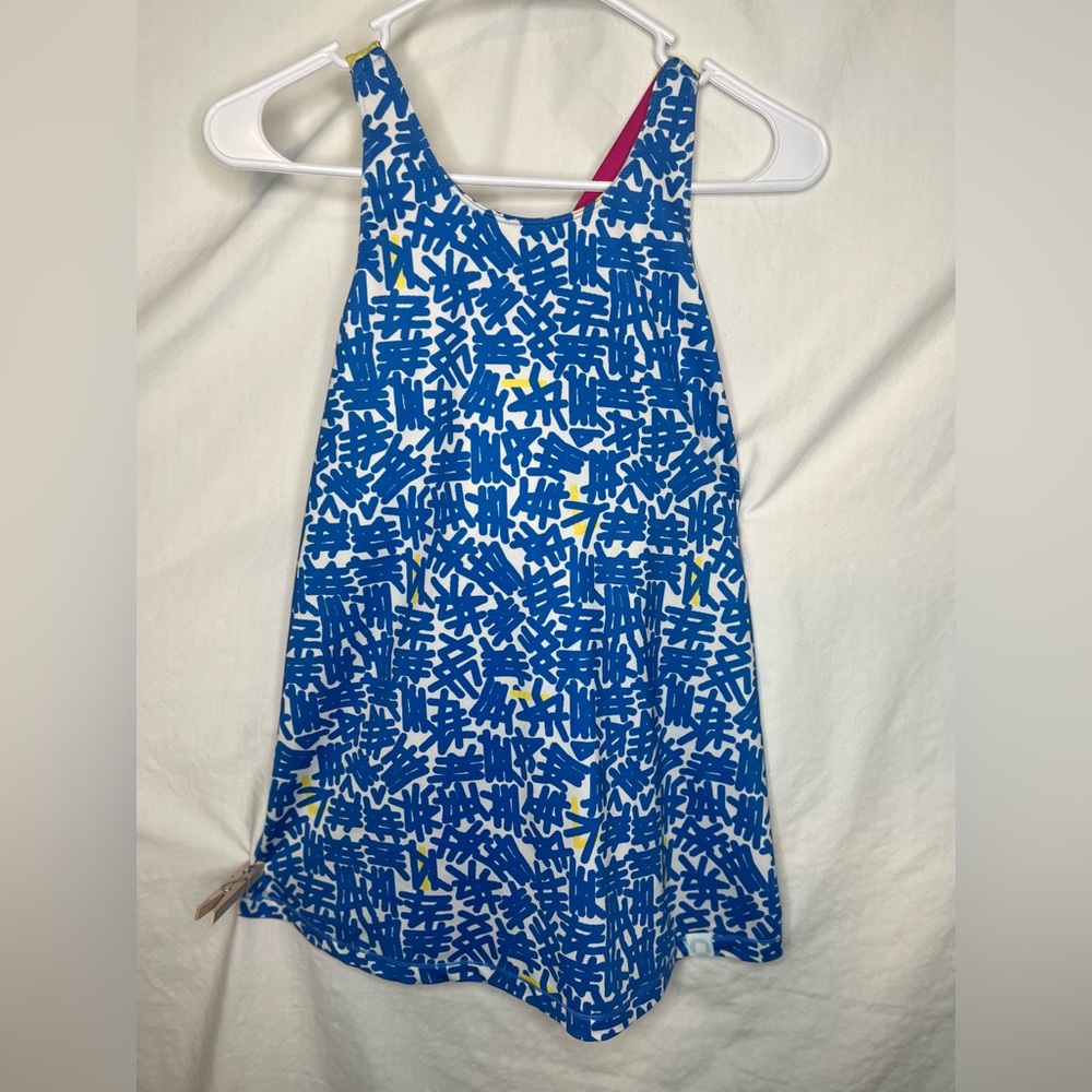 Women’s cycling tank/racerback with compression & back storage pocket! Sz Small